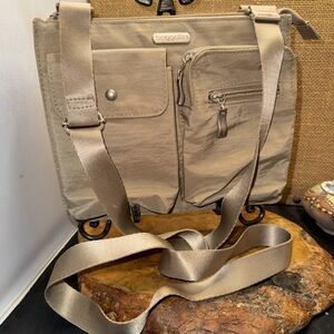 Baggallini Tan Crossbody Bag